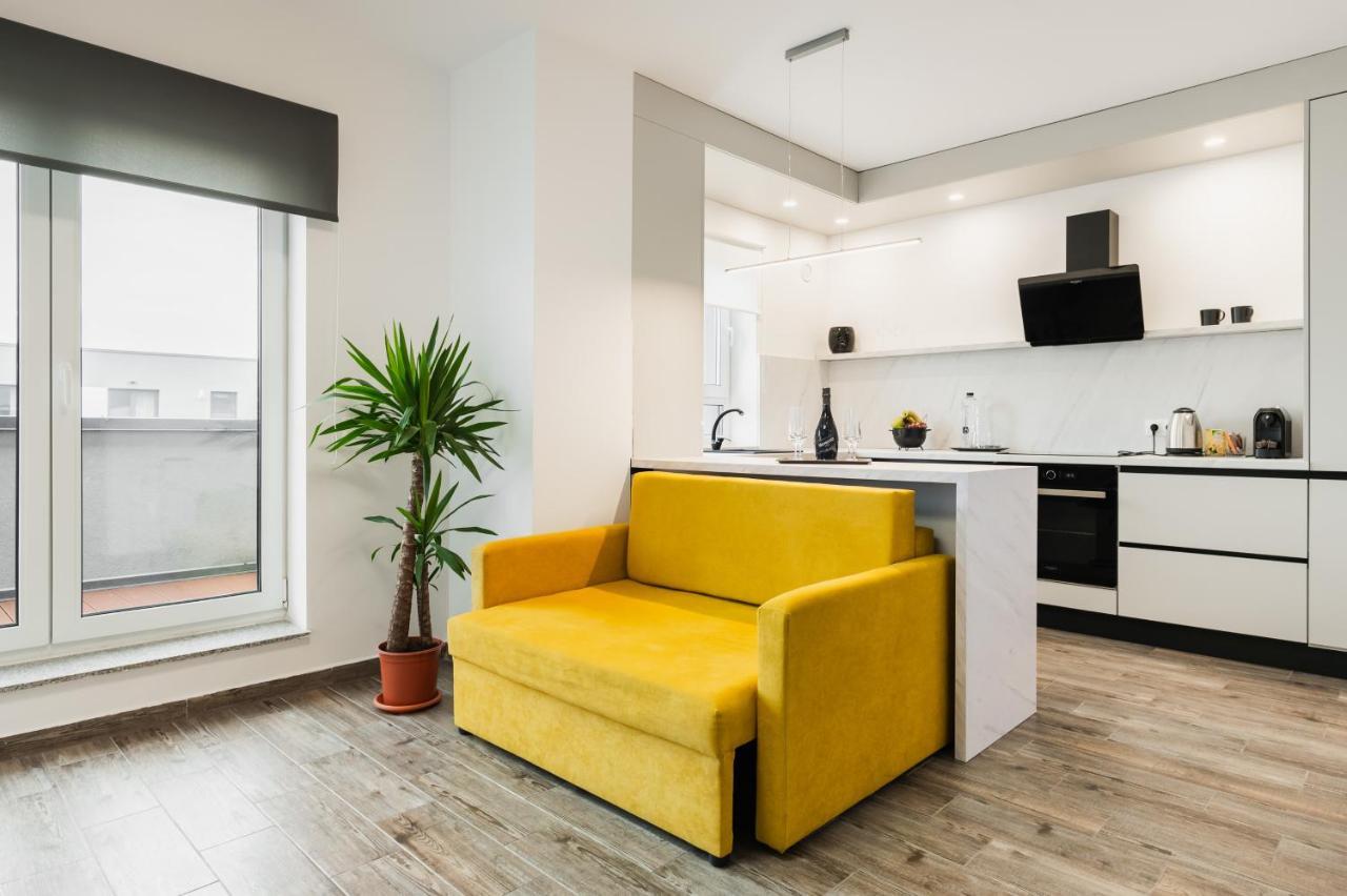 Skylark - Zurich Studio With Terrace & Mountain View Brașov Exterior foto
