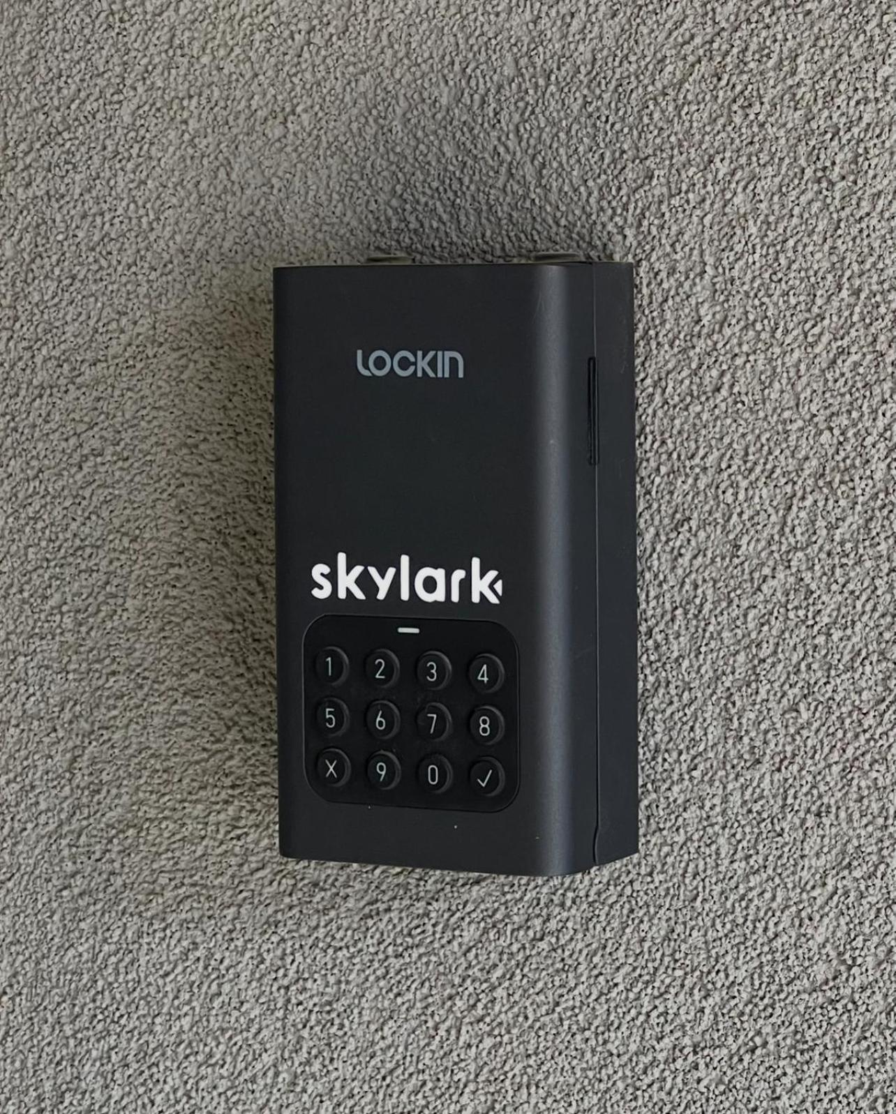 Skylark - Zurich Studio With Terrace & Mountain View Brașov Exterior foto